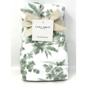 Laura Ashley Floral Bath Fingertip Towel Set 2 Pcs Green White Toile NWT Sage